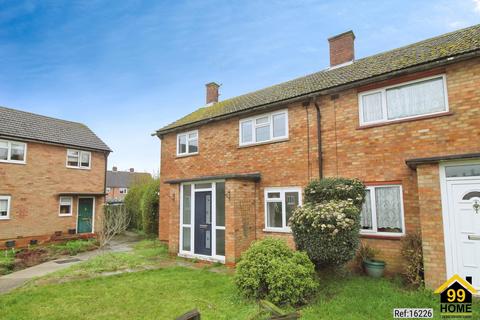 3 bedroom semi-detached house to rent, Plume Avenue, Colchester, Essex, CO3