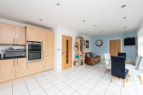 undefined, Yew Tree Avenue, Chester CH1