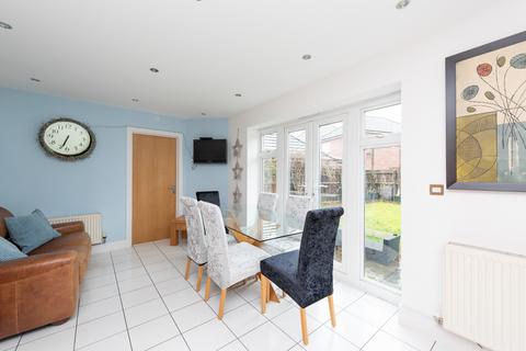undefined, Yew Tree Avenue, Chester CH1