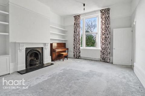 2 bedroom apartment for sale, Highland Road, LONDON
