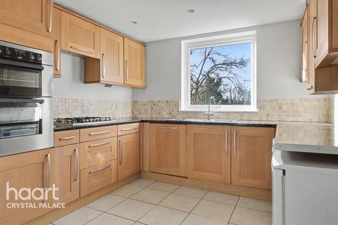 2 bedroom apartment for sale, Highland Road, LONDON