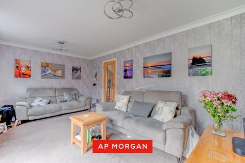 undefined, Farnborough Close, Matchborough East, Redditch, B98