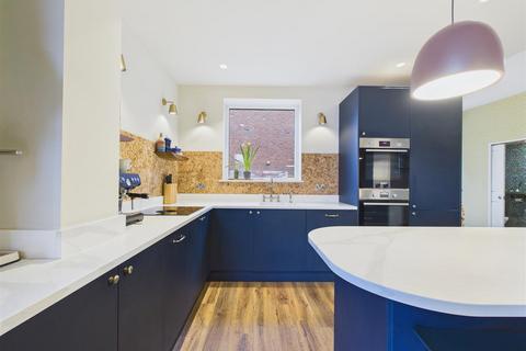 4 bedroom end of terrace house for sale, Rustlings Road, Endcliffe Park, Sheffield