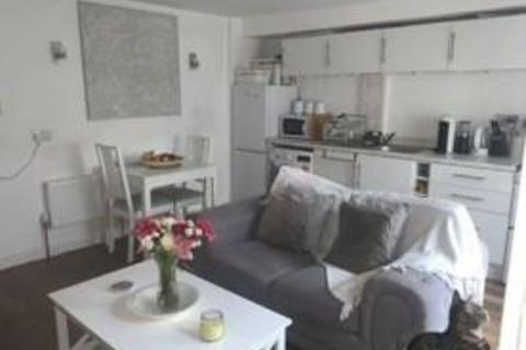 1 bedroom flat for sale, Slough,  Berkshire,  SL1