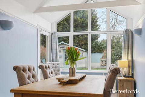 4 bedroom semi-detached house for sale, The Avenue, Dunmow, CM6
