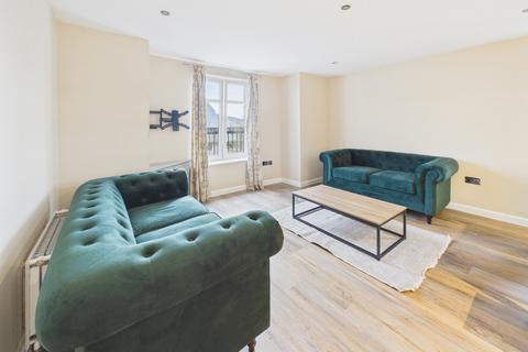 2 bedroom flat to rent, Fairfield Gardens, Fairmilehead, Edinburgh, EH10