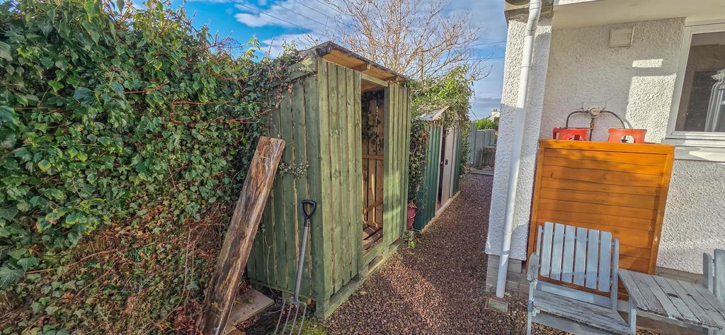 Garden shed