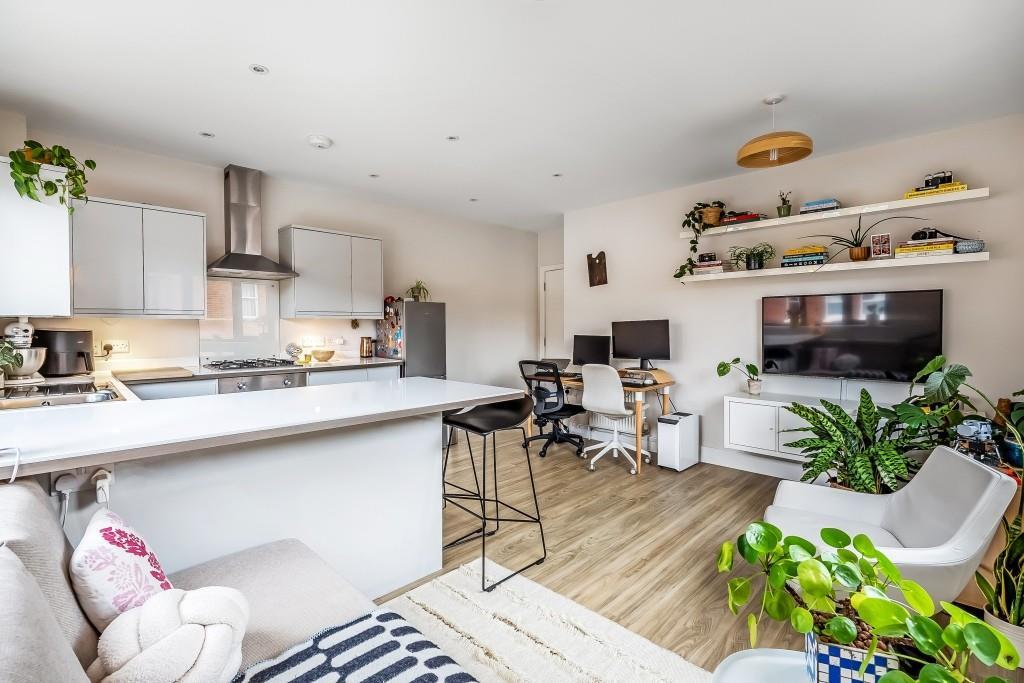 Flat-3-20-Jubilee-Terrace-7.jpg