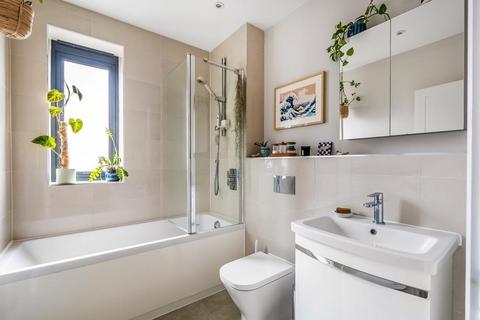 1 bedroom apartment for sale, 20 Jubilee Terrace, Dorking