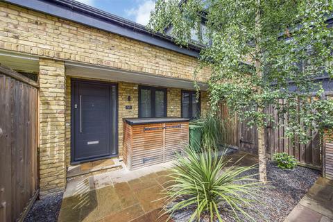 undefined, Station Road, Hampton