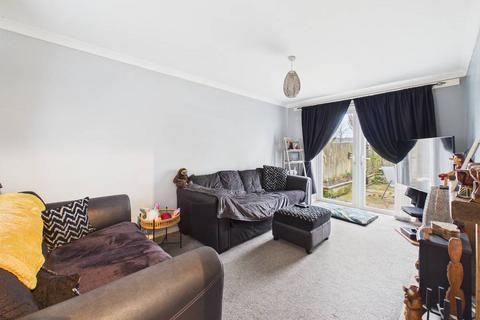 3 bedroom terraced house for sale, Sheldon Close, Bransholme, Hull, HU7 4RT