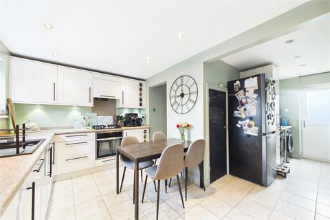 undefined, Furzemoors, Bracknell, Bracknell Forest, Berkshire, RG12