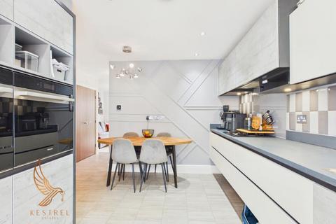 Battle Grove, Pontefract WF8