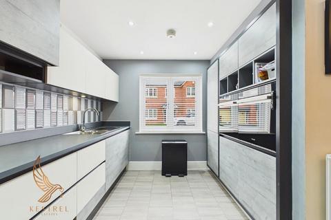 3 bedroom semi-detached house for sale, Battle Grove, Pontefract WF8