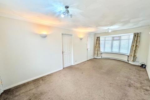 3 bedroom bungalow for sale, Craven Avenue, Canvey Island
