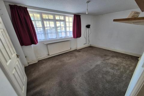 undefined, East Street, Crewkerne, TA18