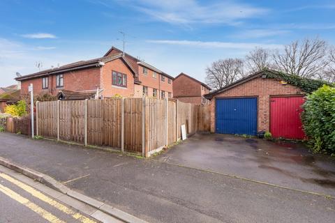 1 bedroom semi-detached house for sale, Littlebrook Avenue, Slough SL2