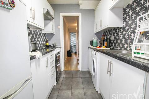 undefined, Singret Place, High Street , Cowley