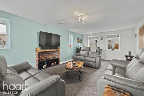 4 bedroom detached house for sale, School Road, St Johns Fen End