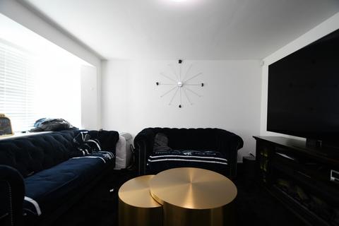 3 bedroom semi-detached house for sale, Scholars Avenue, Salford, M6