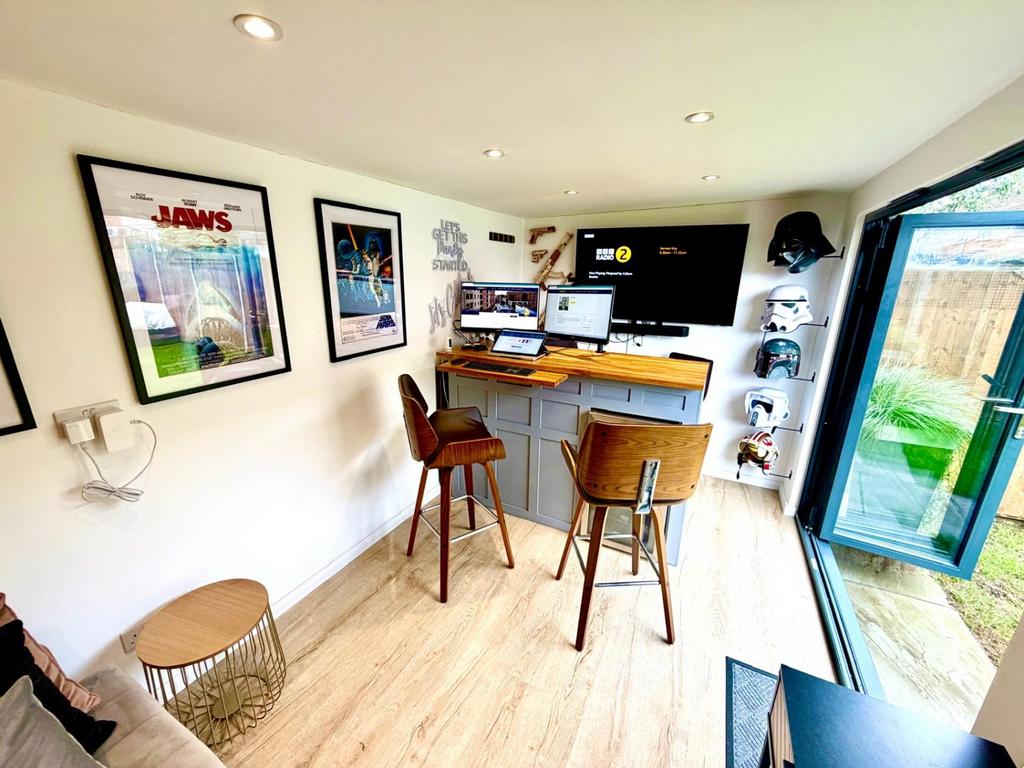 Garden room 2