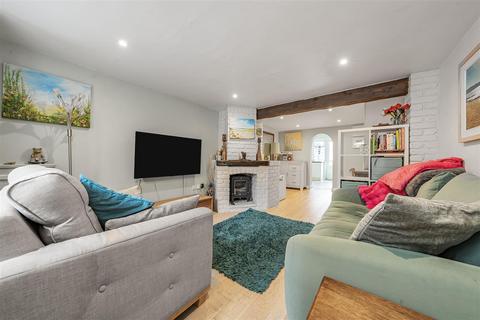 2 bedroom terraced house for sale, Fifield Road, Fifield, Maidenhead