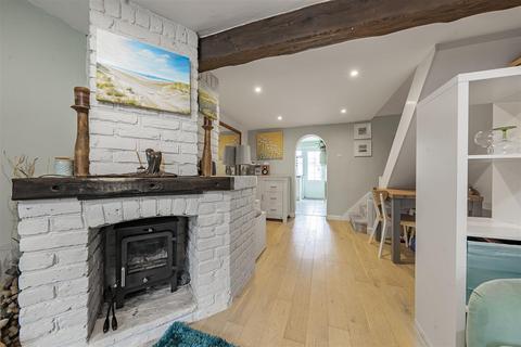 2 bedroom terraced house for sale, Fifield Road, Fifield, Maidenhead