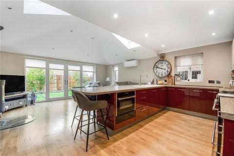 4 bedroom detached house for sale, Upper Barn Copse, Fair Oak, Eastleigh, Hampshire, SO50