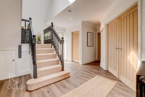 5 bedroom detached house for sale, Main Street, Wysall, Nottingham