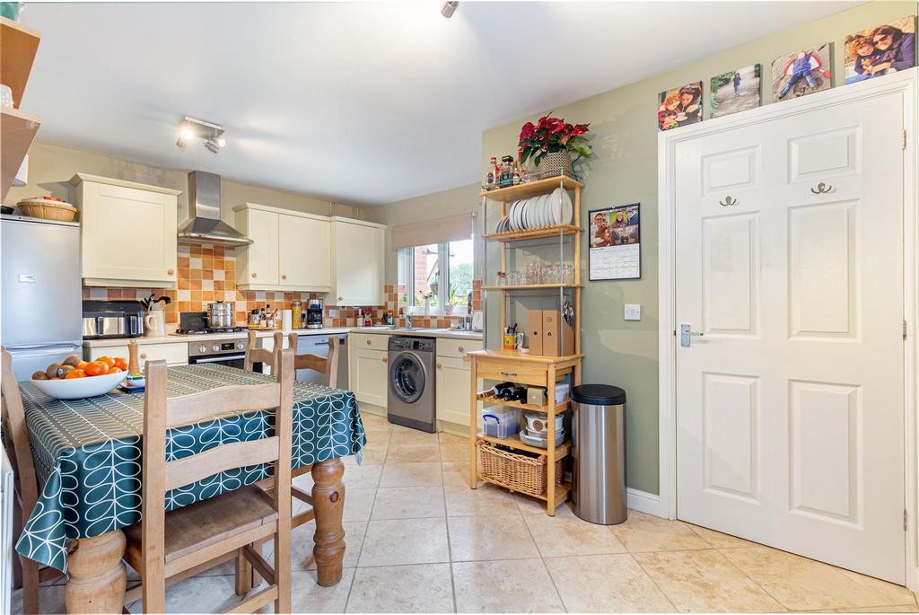Kitchen-1.jpg