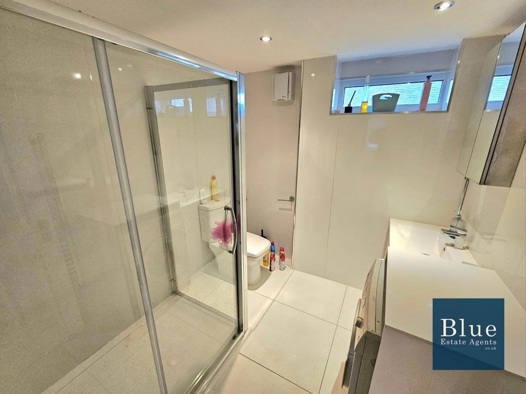 Shower Suite
