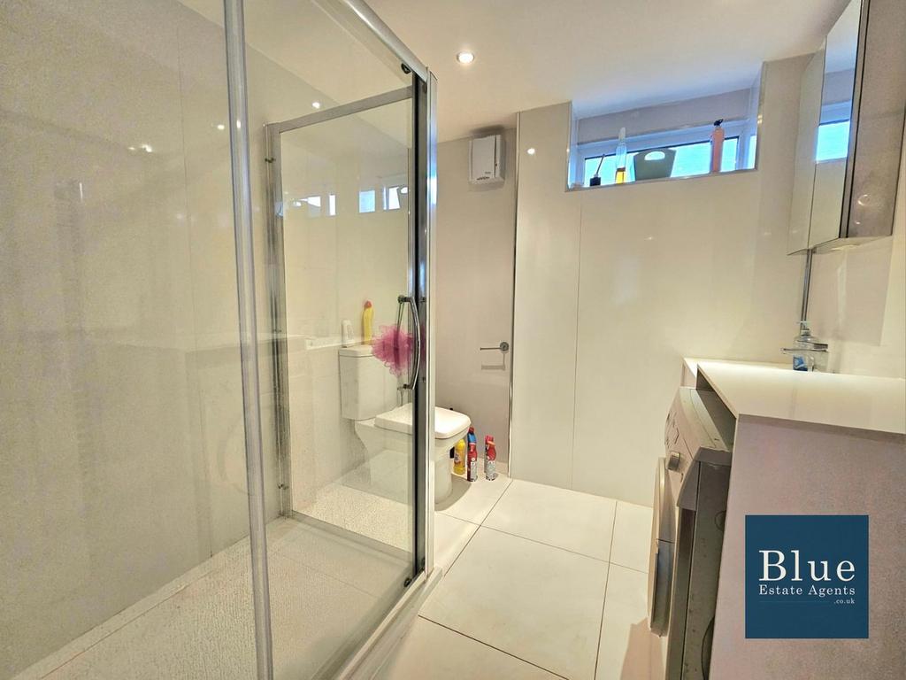 Shower Suite