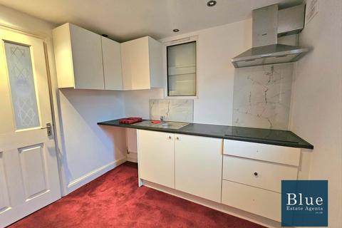 1 bedroom terraced house to rent, Kingsbridge Road, Southall, UB2