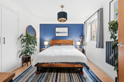 1 bedroom apartment for sale, Thomas Cribb Mews, London E6
