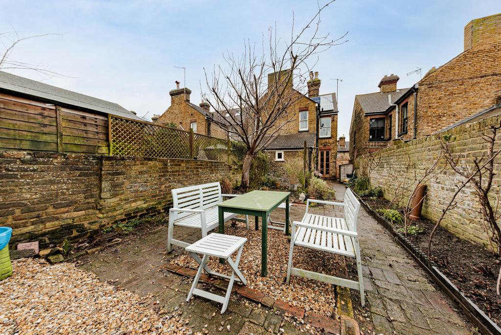 Rear Garden (1)