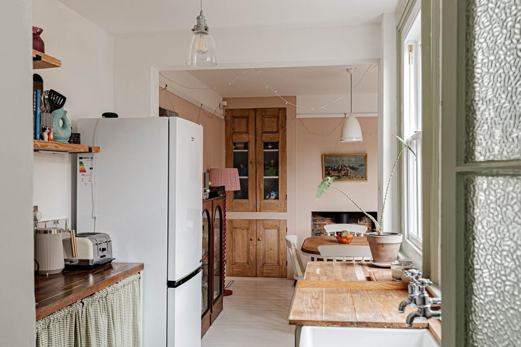Kitchen (1)