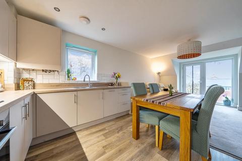 2 bedroom flat for sale, Cameo Court,  Aylesbury,  HP18
