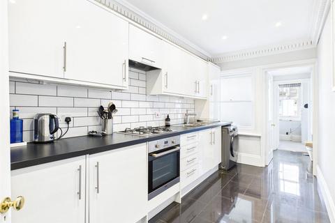 undefined, Adelaide Crescent, Hove, East Sussex, BN3