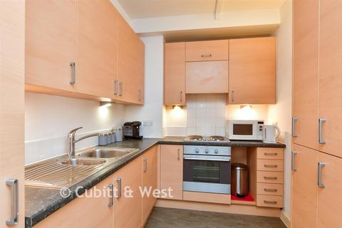 1 bedroom ground floor flat for sale, New England Street, Brighton, East Sussex