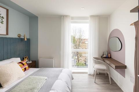 1 bedroom apartment for sale, Station Approach, London, N12