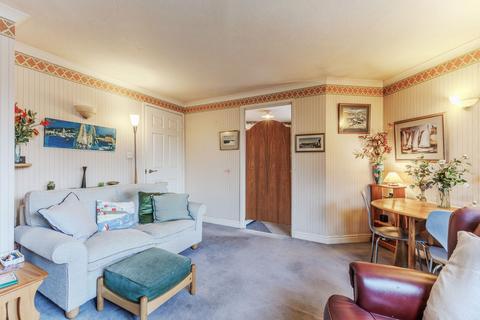 2 bedroom flat for sale, Warwick Road, Stratford-Upon-Avon CV37