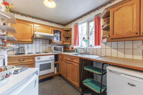 2 bedroom flat for sale, Warwick Road, Stratford-Upon-Avon CV37