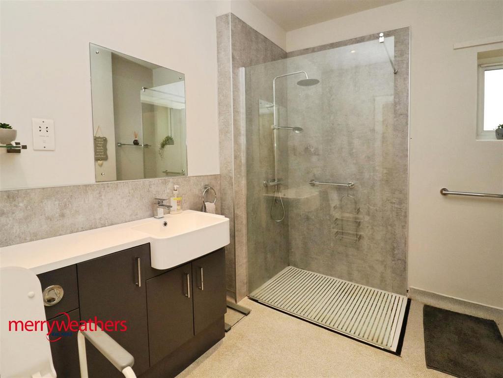 Bathroom/wetroom