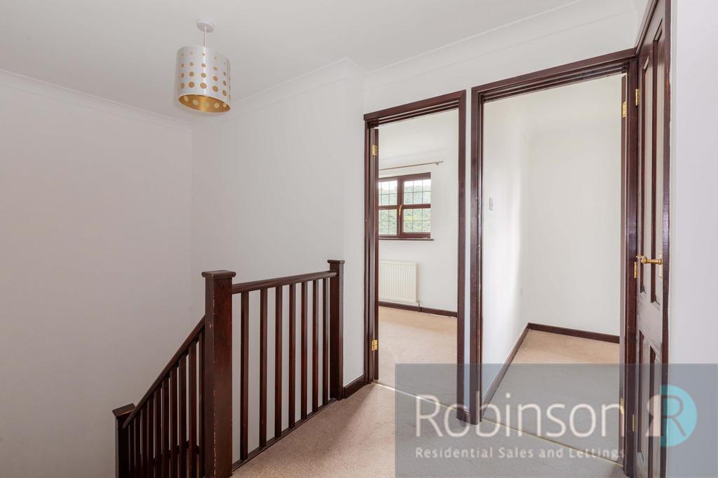 4 Wagner Close-19