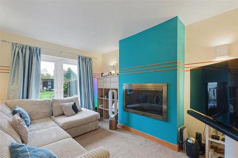 undefined, Beech Avenue, Beeston Rylands, Nottingham