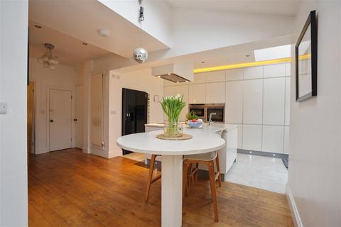 5 bedroom detached house for sale, Norton Lane, Norton, Sheffield, S8 8GX