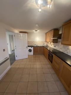 2 bedroom apartment to rent, Grosvenor Road, Swinton M27