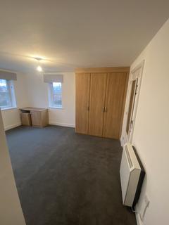 2 bedroom apartment to rent, Grosvenor Road, Swinton M27