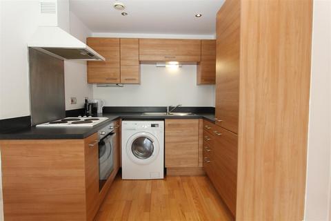 1 bedroom flat to rent, La Salle, Leeds Dock