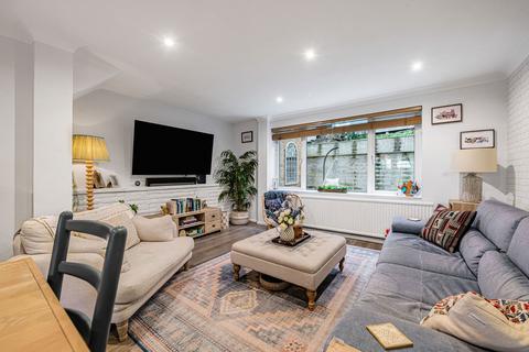 undefined, Sunningvale Avenue, Westerham TN16